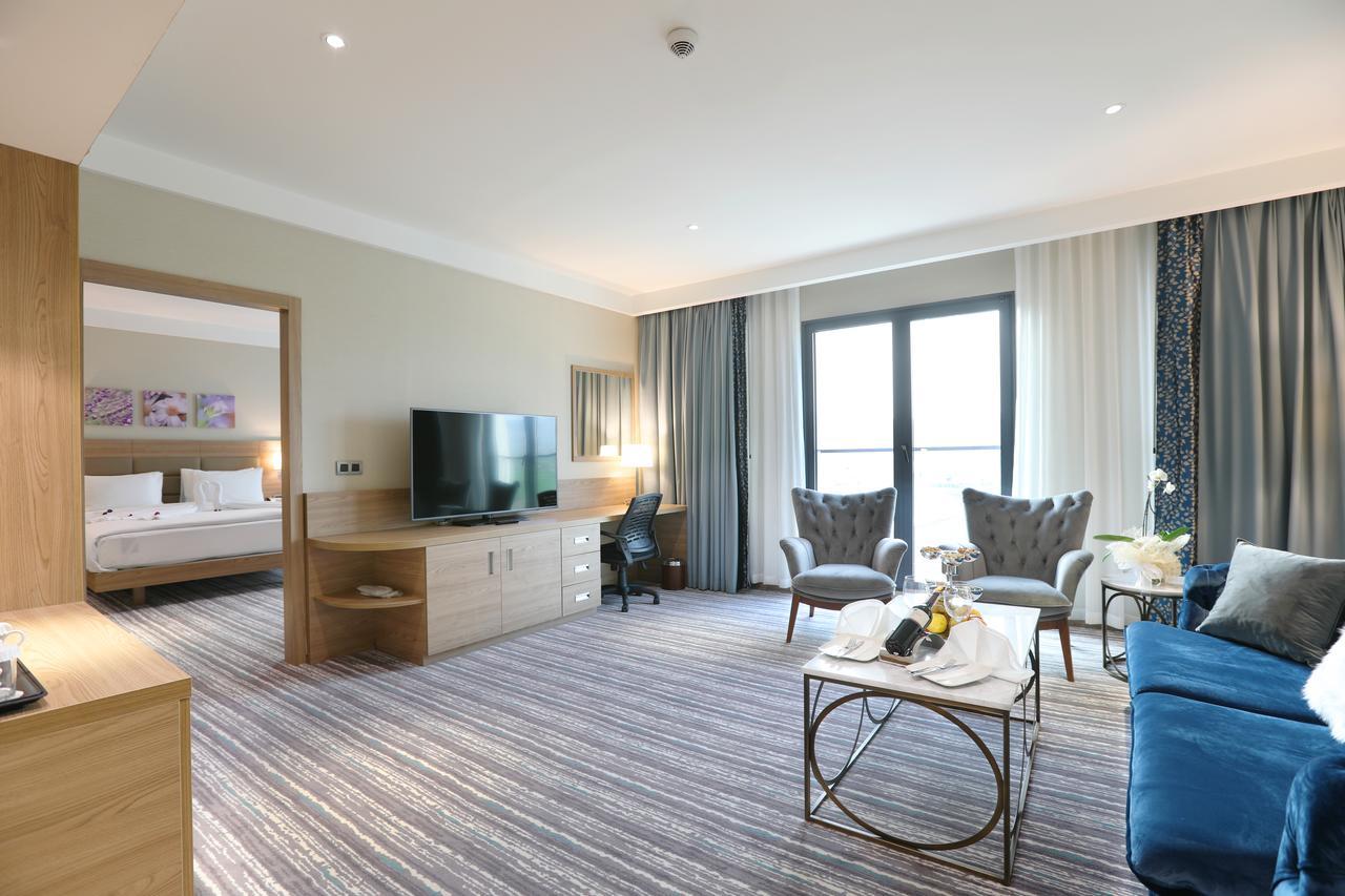Hilton Garden Inn Adiyaman Adıyaman Exterior foto
