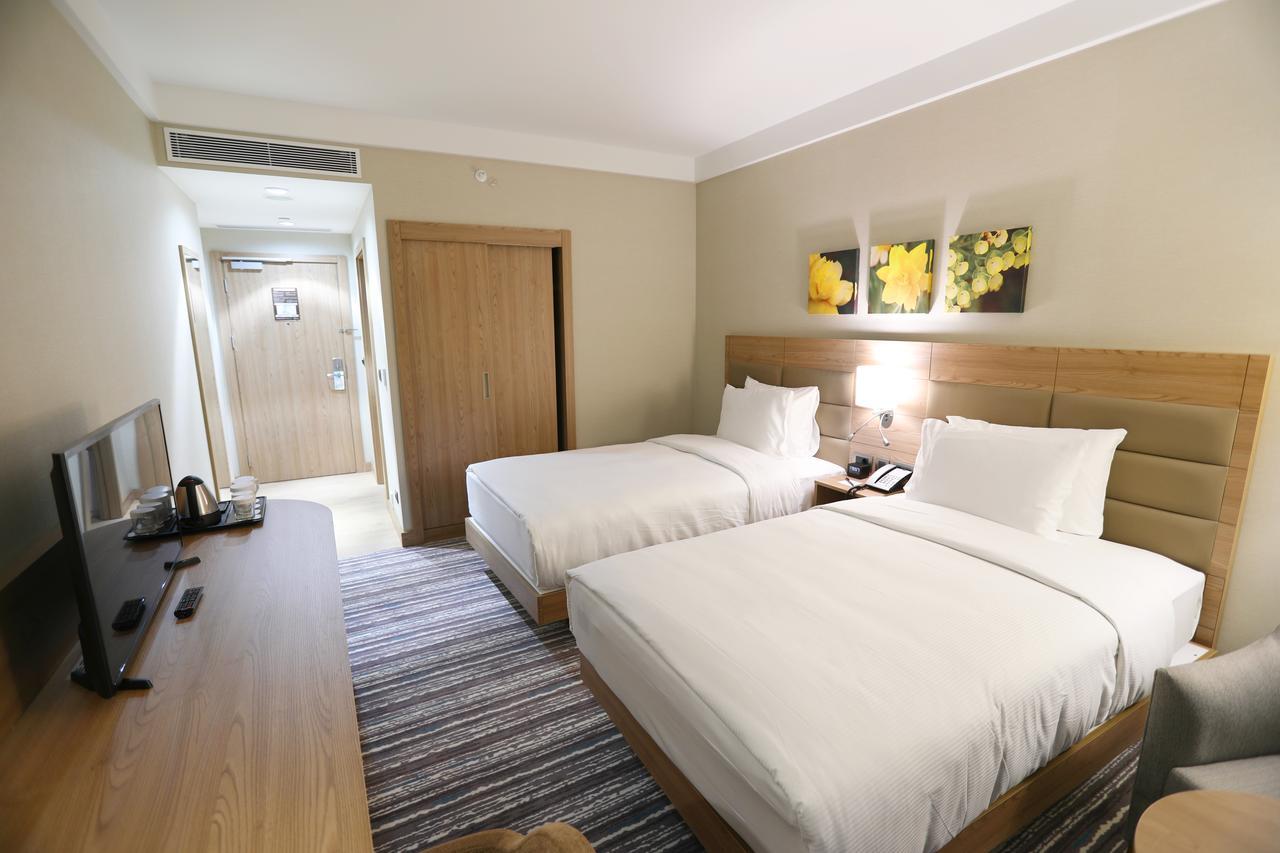 Hilton Garden Inn Adiyaman Adıyaman Exterior foto